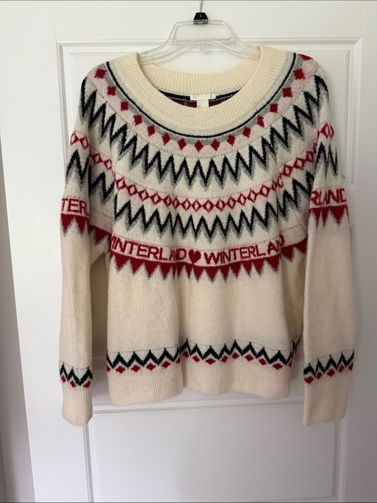 H&M Sweaters - H&M Cream Sweater with Red & Black Fair Isle Detail